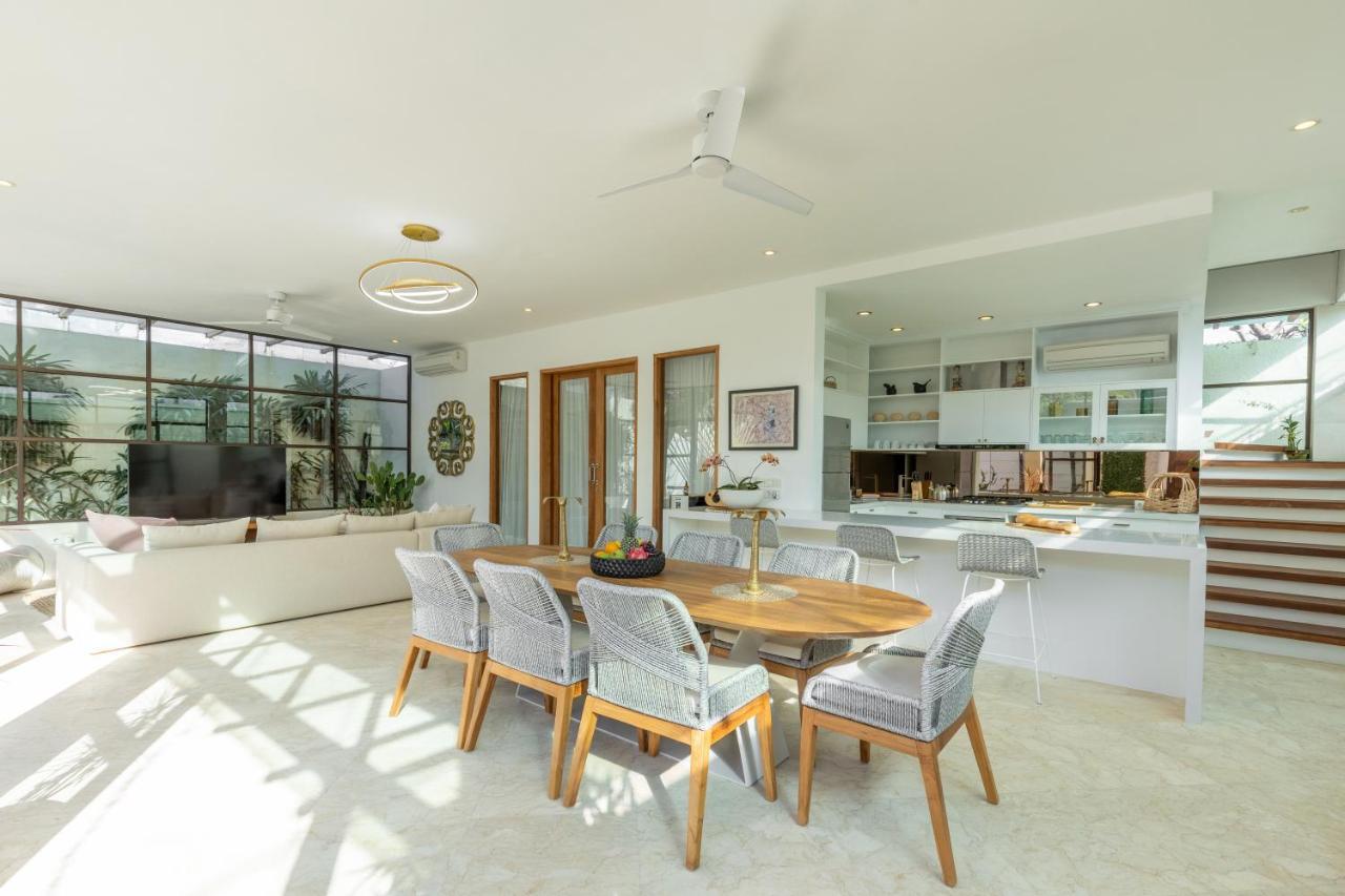 Villa Lumut 3 Bedrooms Central Seminyak Экстерьер фото